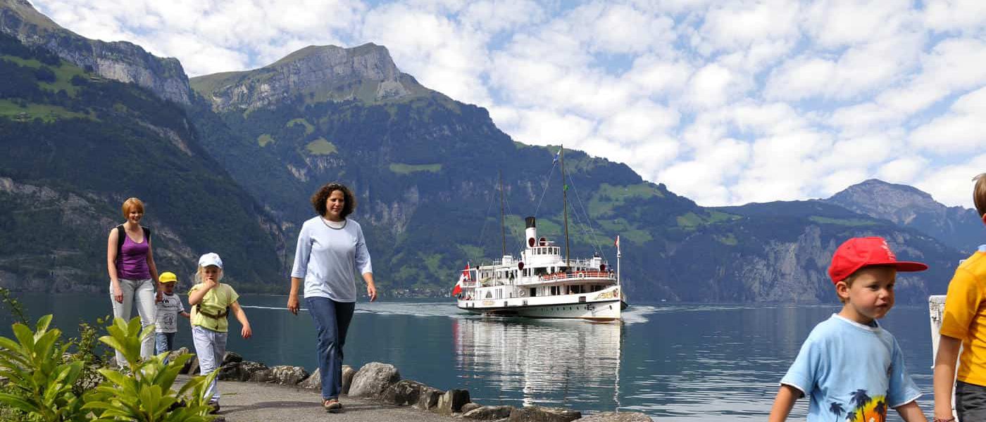 wandern-am-vierwaldstaettersee-1400x600